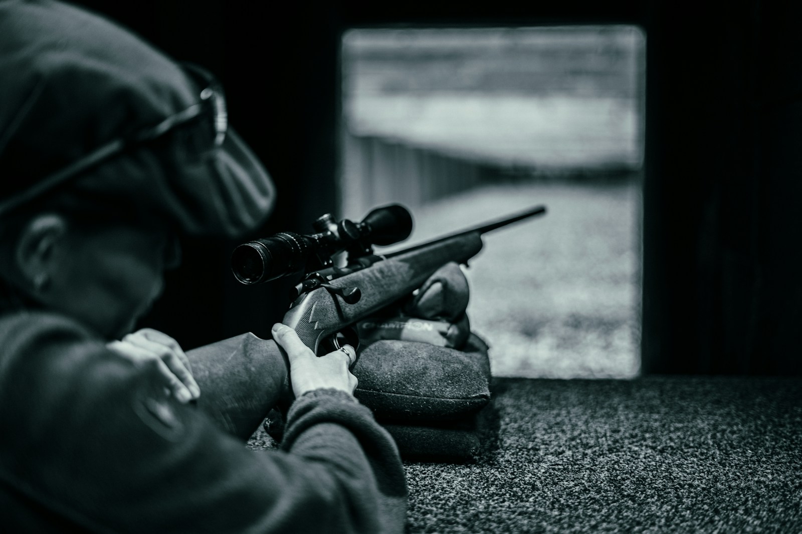 photo-1643538113930-66f086addb63